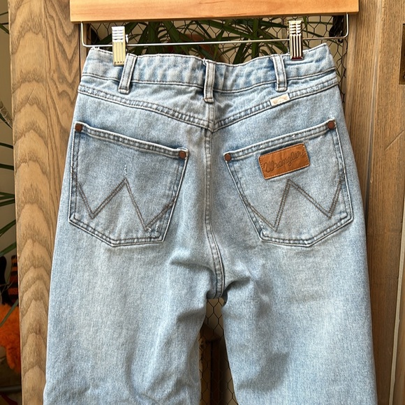Billabong x Wrangler Denim Jeans - Picture 6 of 10